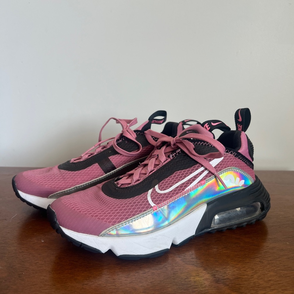 Nike Air Max 2090 SE Pink GS DB0927-600